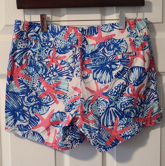 Lilly pulitzer she she shells Callahan shorts - Picture 3 of 3